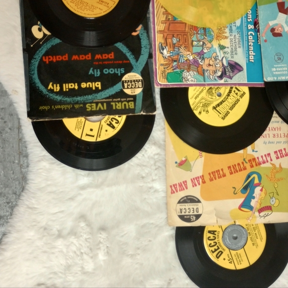 Vintage 1950's records bundle - Picture 15 of 15